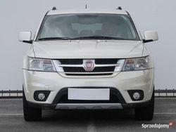 Biały Używany 2014 Fiat Freemont SUV | 33 999 zł