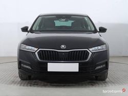 Czarny Używany 2020 Skoda Octavia Hatchback | 65 999 zł (Uczciwa cena)