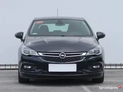 Niebieski Używany 2019 Opel Astra Hatchback | 40 999 zł (Uczciwa cena)