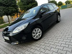 Czarny Używany 2013 Ford Focus Kombi | 15 900 zł (Uczciwa cena)
