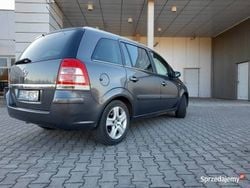Używany 2009 Opel Zafira Minivan | 12 000 zł (Uczciwa cena)