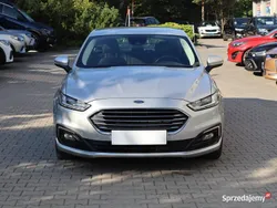 Srebrny Używany 2020 Ford Mondeo Hatchback | 64 999 zł (Uczciwa cena)