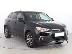 Czarny Używany 2016 Mitsubishi ASX SUV | 47 999 zł (Uczciwa cena)