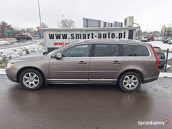 Beżowy Używany 2010 Volvo V70 Kombi | 24 300 zł (Uczciwa cena)