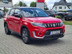 Bright red Używany 2022 Suzuki Vitara SUV | 80 900 zł (Uczciwa cena)