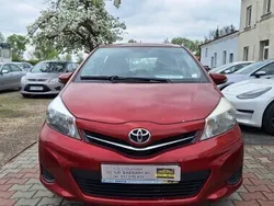 Czerwony Używany 2012 Toyota Yaris Hatchback | 26 900 zł (Uczciwa cena)