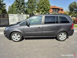 Szary (metalik) Używany 2012 Opel Zafira Minivan | 18 700 zł (Uczciwa cena)