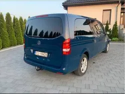 Granatowy Używany 2015 Mercedes Vito Minivan | 64 900 zł (Uczciwa cena)