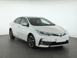 Biały Używany 2016 Toyota Corolla Sedan/Limuzyna | 43 999 zł (Uczciwa cena)