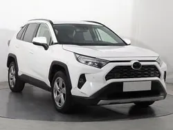 Biały Używany 2019 Toyota RAV4 SUV | 88 999 zł (Dobra cena)