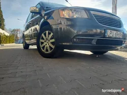 Używany 2012 Chrysler Town & Country | 44 500 zł (Uczciwa cena)