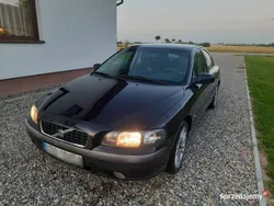 Czarny Używany 2002 Volvo S60 Sedan/Limuzyna | 13 200 zł (Dość drogi)