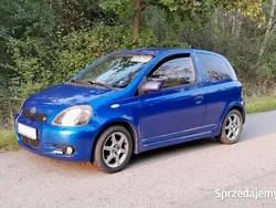 Niebieski Używany 2002 Toyota Yaris Hatchback | 9900 zł