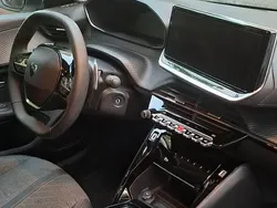 Używany 2024 Peugeot 208 GT Hatchback | 69 000 zł (Drogi)
