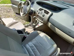Granatowy Używany 2006 Renault Scénic II Minivan | 6500 zł (Uczciwa cena)
