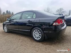 Czarny Używany 2007 Honda Civic Sedan/Limuzyna | 15 900 zł (Uczciwa cena)