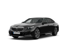 Czarny szafir metalizowany Używany 2025 BMW 520 Comfort Edition Sedan/Limuzyna | 249 900 zł (Dobra cena)