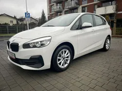 Biały Używany 2021 BMW 216 Kombi | 159 500 zł