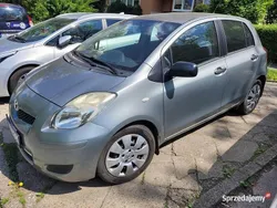 Szary Używany 2009 Toyota Yaris Hatchback | 12 900 zł (Dobra cena)