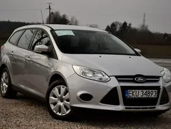 Srebrny (metalik, perła) Używany 2011 Ford Focus Kombi | 19 999 zł (Uczciwa cena)