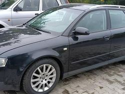 Czarny (metalik, perła) Używany 2002 Audi A4 Kombi | 12 900 zł