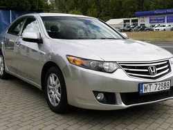 Złoty Używany 2009 Honda Accord Sedan/Limuzyna | 33 900 zł (Super Cena)