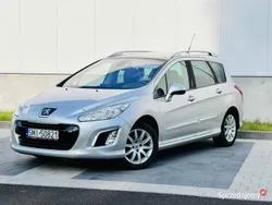 Srebrny (metalik) Używany 2014 Peugeot 308 Kombi | 19 900 zł