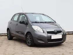 Szary Używany 2009 Toyota Yaris Hatchback | 15 999 zł