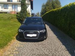 Czarny Używany 2017 Audi A3 S-Line Hatchback | 51 700 zł (Dobra cena)