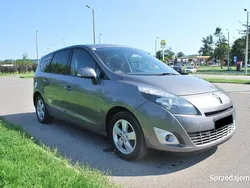 Używany 2009 Renault Grand Scénic III Minivan | 20 900 zł