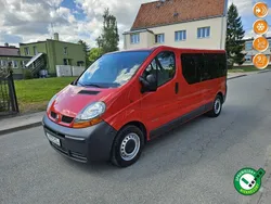 Czerwony Używany 2005 Renault Trafic Van | 28 999 zł (Uczciwa cena)