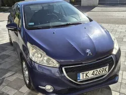Niebieski Używany 2012 Peugeot 208 Hatchback | 11 600 zł (Uczciwa cena)