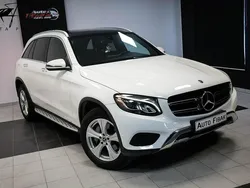 Biały Używany 2017 Mercedes GLC300 SUV | 117 900 zł