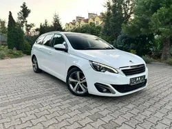 Biały (metalik) Używany 2015 Peugeot 308 Allure Kombi | 30 000 zł (Dobra cena)