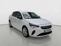 Biały Używany 2022 Opel Corsa Hatchback | 35 916 zł (Super Cena)