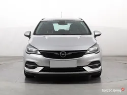 Srebrny Używany 2019 Opel Astra Kombi | 39 999 zł (Uczciwa cena)