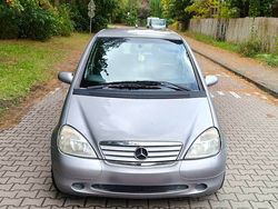 Srebrny Używany 2000 Mercedes A140 Hatchback | 5400 zł (Uczciwa cena)