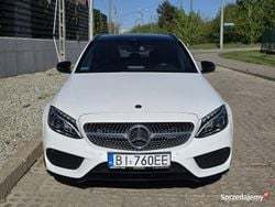 Biały Używany 2016 Mercedes C220 AMG Kombi | 74 000 zł (Uczciwa cena)
