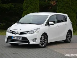 Biały Używany 2013 Toyota Verso Minivan | 37 900 zł (Dość drogi)