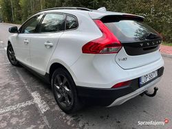Biały Używany 2016 Volvo V40 CC Kombi | 49 900 zł