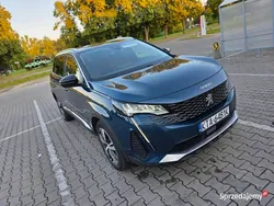 Granatowy Używany 2021 Peugeot 5008 Minivan | 99 999 zł (Uczciwa cena)