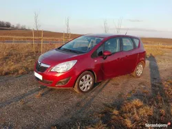 Pomarańczowy Używany 2012 Opel Meriva Minivan | 16 990 zł