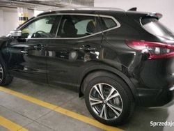 Czarny Używany 2018 Nissan Qashqai SUV | 57 000 zł (Uczciwa cena)