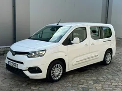 Biały Używany 2020 Toyota Proace Verso City Kombi | 50 813 zł