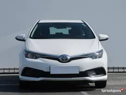 Biały Używany 2018 Toyota Auris Kombi | 48 999 zł (Dobra cena)