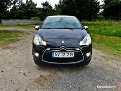 Czarny Używany 2012 Citroën DS3 So Chic Hatchback | 15 990 zł (Uczciwa cena)