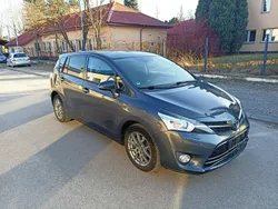 Szary Używany 2013 Toyota Verso Minivan | 47 500 zł (Uczciwa cena)