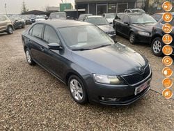 Grafitowy (metalik) Używany 2019 Skoda Rapid Sedan/Limuzyna | 32 999 zł (Uczciwa cena)