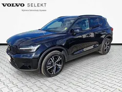 Czarny Używany 2024 Volvo XC40 SUV | 172 900 zł (Uczciwa cena)