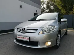 Srebrny Używany 2011 Toyota Auris Hatchback | 32 900 zł (Dość drogi)